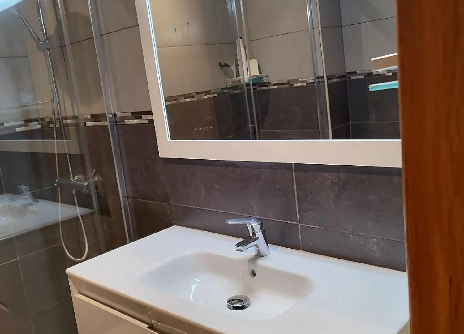 Piso De 4 Habitaciones En El Centro De Roses